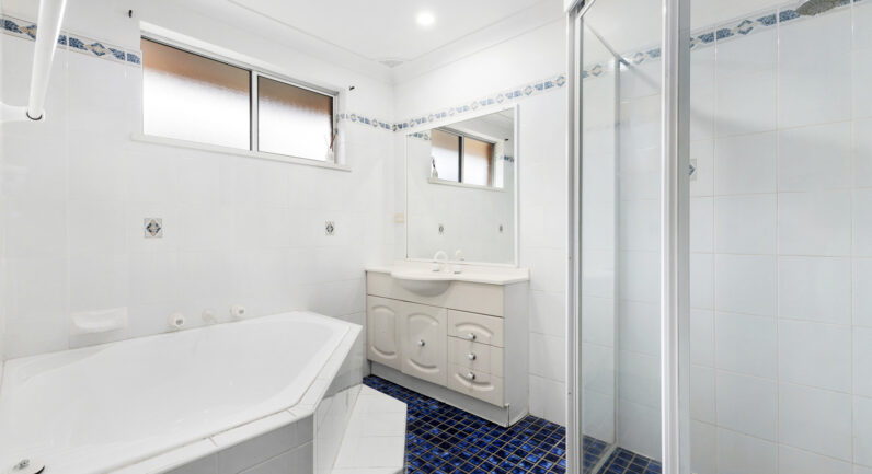 24 Bellbowrie Street, Port Macquarie NSW 2444