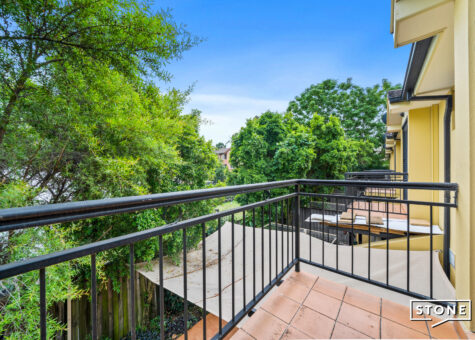 2/50 Fennell Street