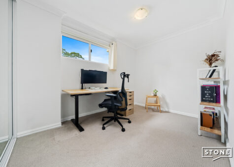 2/50 Fennell Street