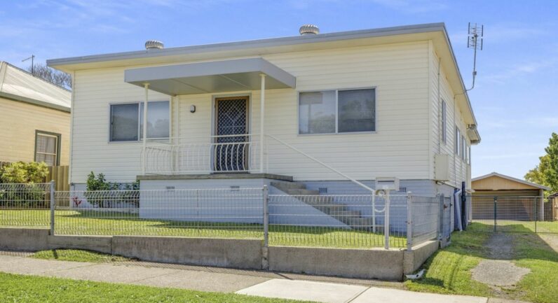 47 Tozer Street, West Kempsey NSW 2440