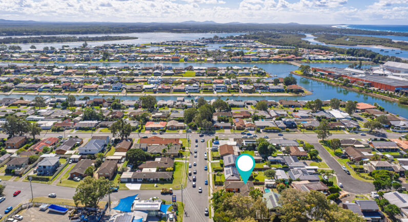 24 Bellbowrie Street, Port Macquarie NSW 2444