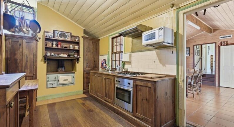17 Mitchell Street, Camden NSW 2570