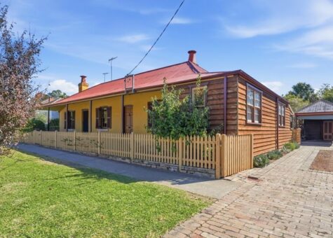 17 Mitchell Street