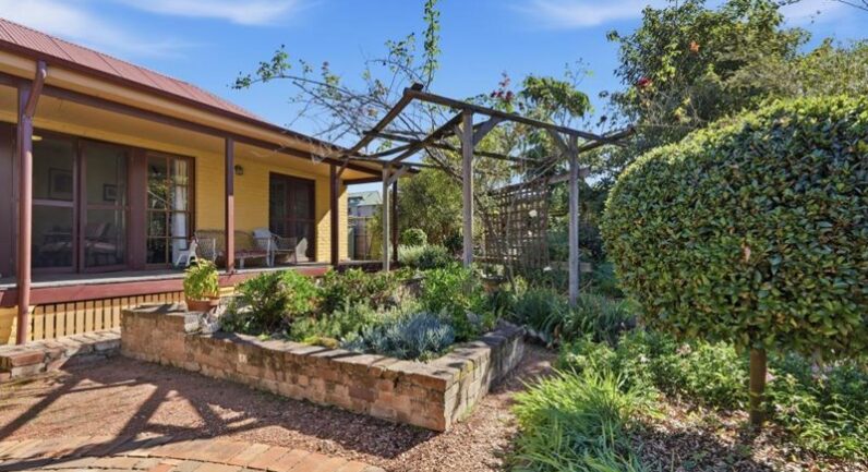 17 Mitchell Street, Camden NSW 2570