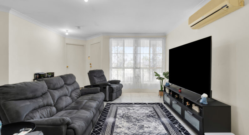 16 William Mannix Avenue, Currans Hill NSW 2567