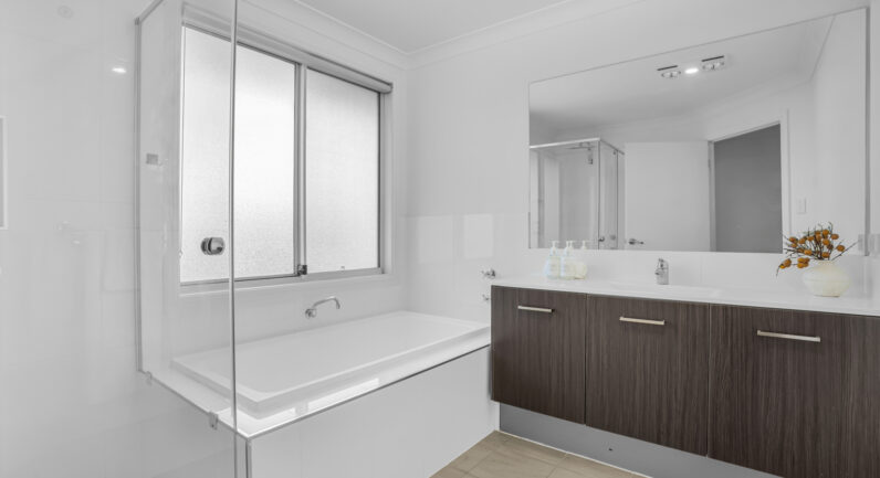 20 Jackey Drive, Camden Park NSW 2570