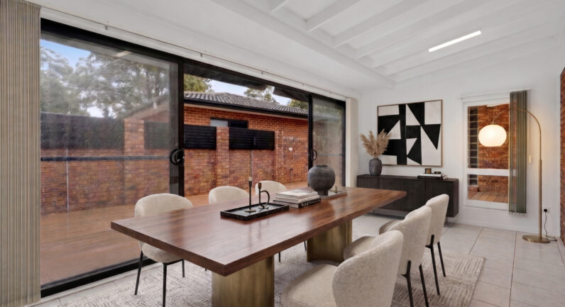 36 Pinaroo Crescent, Bradbury NSW 2560