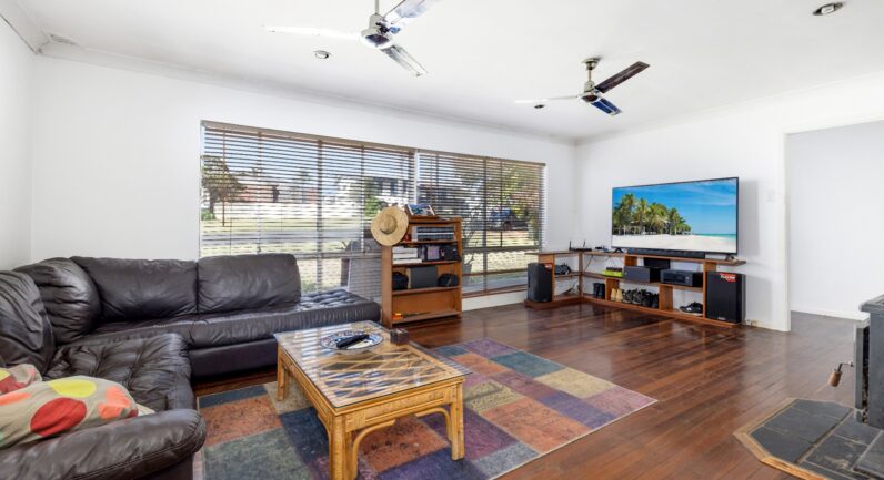22 Macquarie Street, South Kempsey NSW 2440