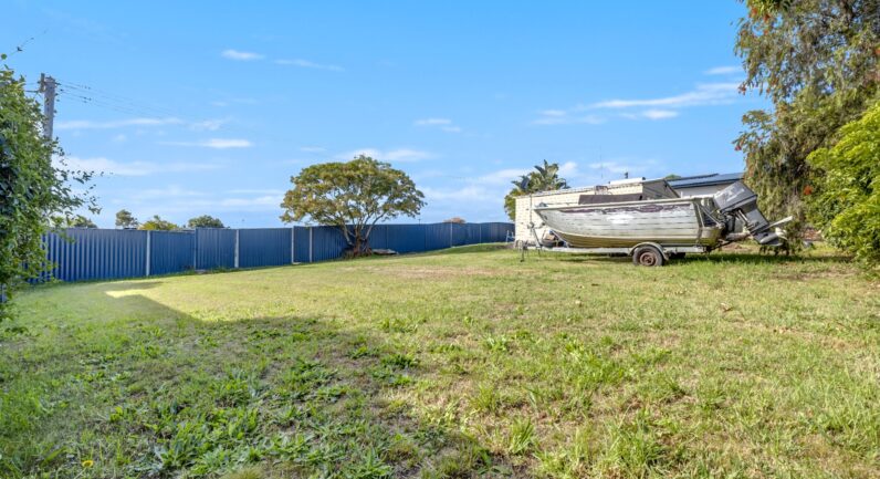 22 Macquarie Street, South Kempsey NSW 2440
