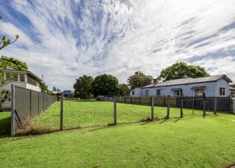 16 Yaelwood Street