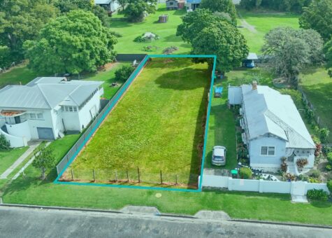 16 Yaelwood Street