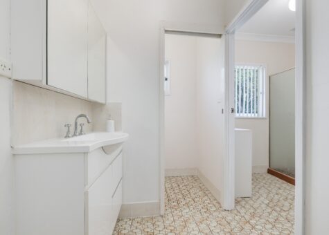 98 Kinchela Street