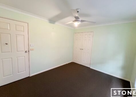 3 Hibbard Close