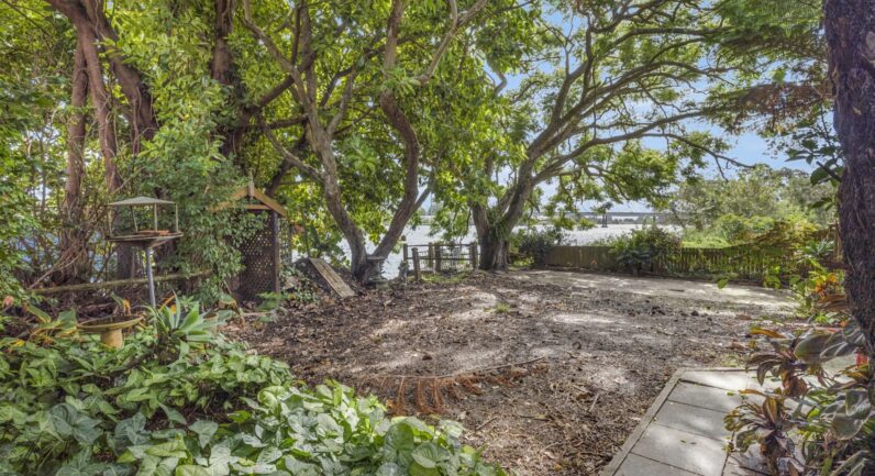 98 Kinchela Street, Gladstone NSW 2440