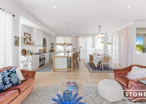 114B Dress Circle