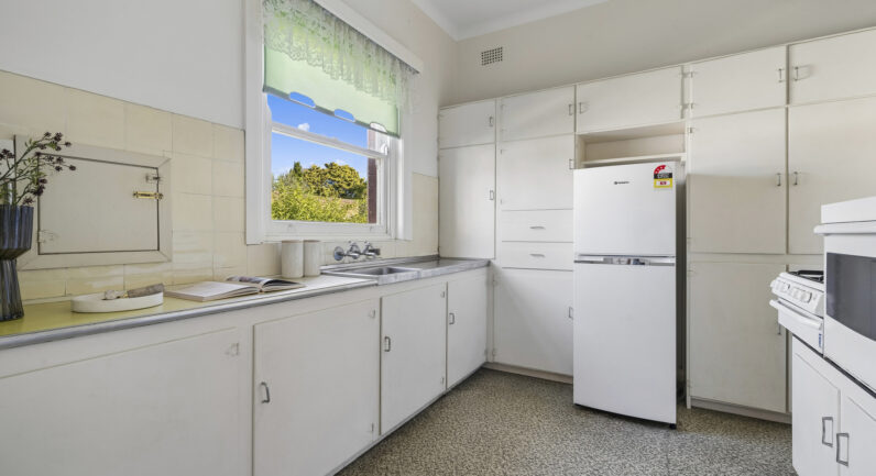78 Burns Bay Road, Lane Cove NSW 2066