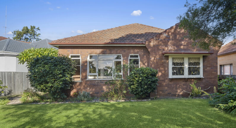 78 Burns Bay Road, Lane Cove NSW 2066
