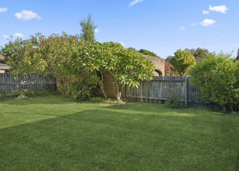 78 Burns Bay Road