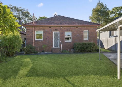 78 Burns Bay Road