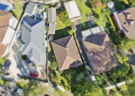 78 Burns Bay Road
