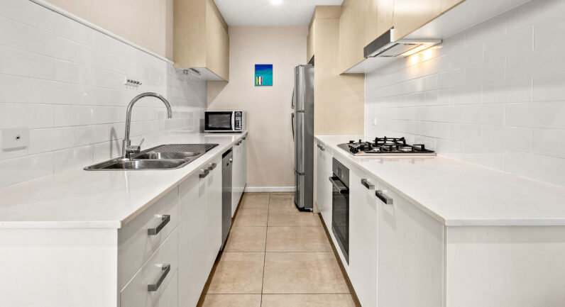 16/47 Stowe Avenue, Campbelltown NSW 2560