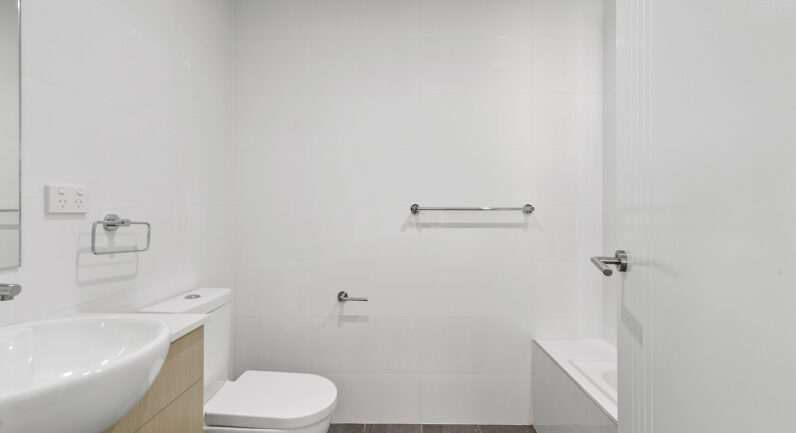 16/47 Stowe Avenue, Campbelltown NSW 2560