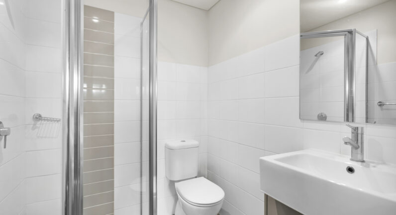 18/3-9 Warby Street, Campbelltown NSW 2560