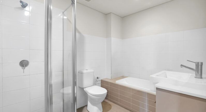 18/3-9 Warby Street, Campbelltown NSW 2560