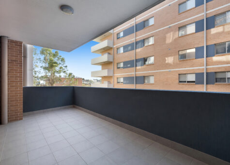18/3-9 Warby Street