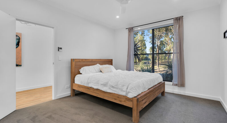 3 Minnamurra Drive, Gregory Hills NSW 2557
