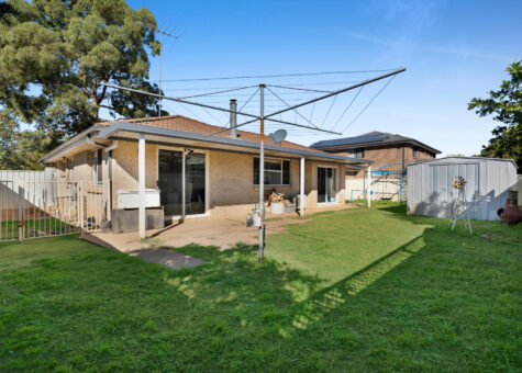 43 Oswald Crescent