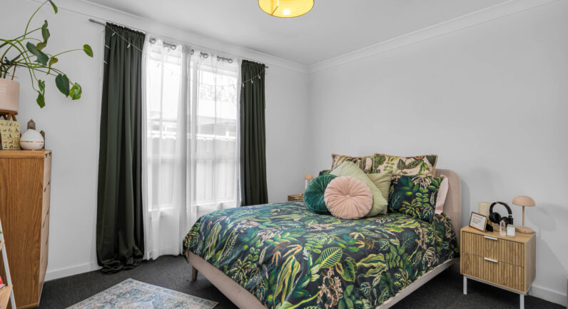 13 & 13a Dawson Avenue, Camden South NSW 2570