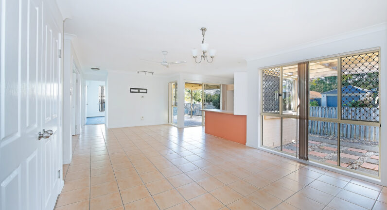 2 Ulysses Street, Kallangur QLD 4503
