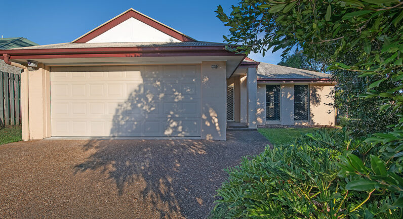 2 Ulysses Street, Kallangur QLD 4503