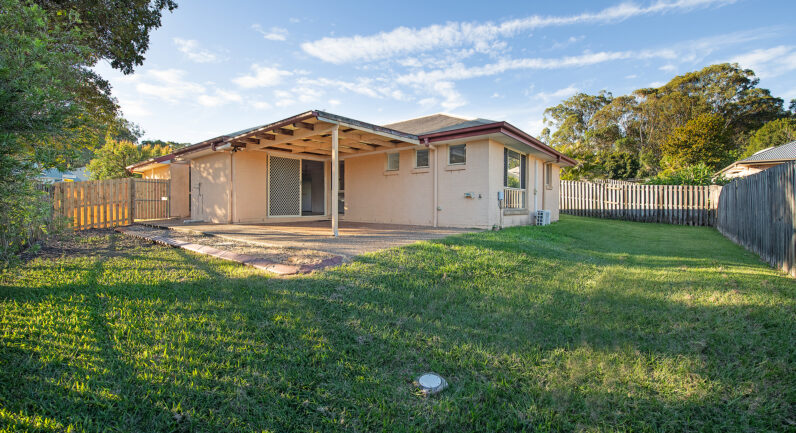 2 Ulysses Street, Kallangur QLD 4503