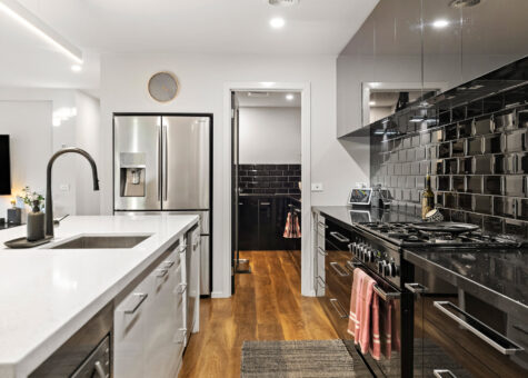 6 Rawlings Street