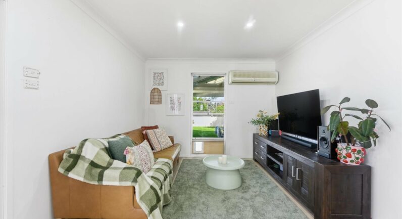 21 Ulmarra Avenue, Camden South NSW 2570