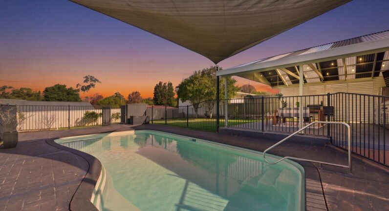 21 Ulmarra Avenue, Camden South NSW 2570