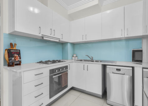 39/221A Waterworth Drive