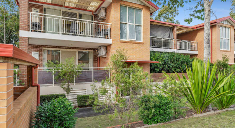 39/221A Waterworth Drive, Mount Annan NSW 2567