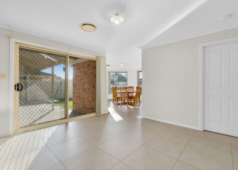 15 Moss Place