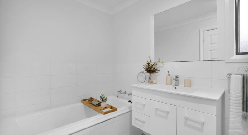 2 Norton Street, Spring Farm NSW 2570