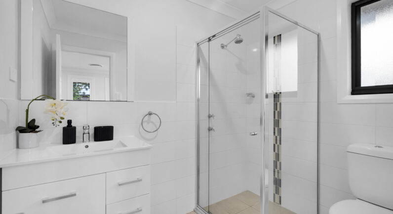 2 Norton Street, Spring Farm NSW 2570