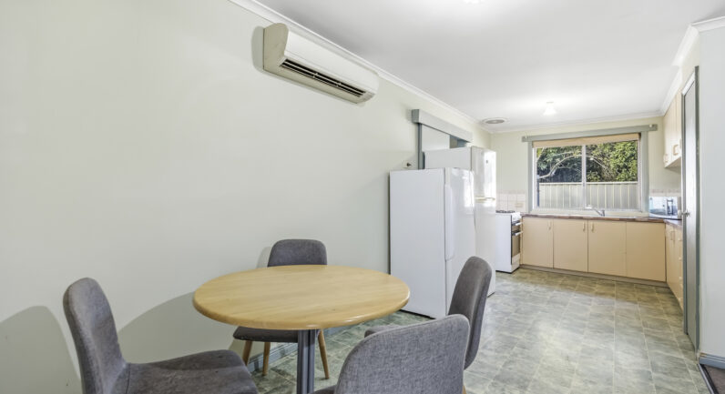2/521 Sutton Street, Sebastopol VIC 3356