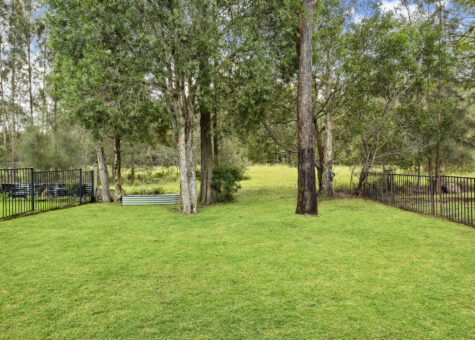 2/36 Blue Wren Close