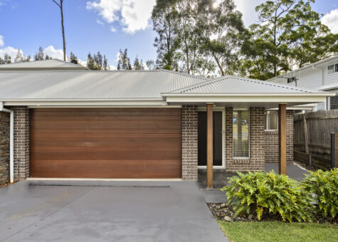 2/36 Blue Wren Close