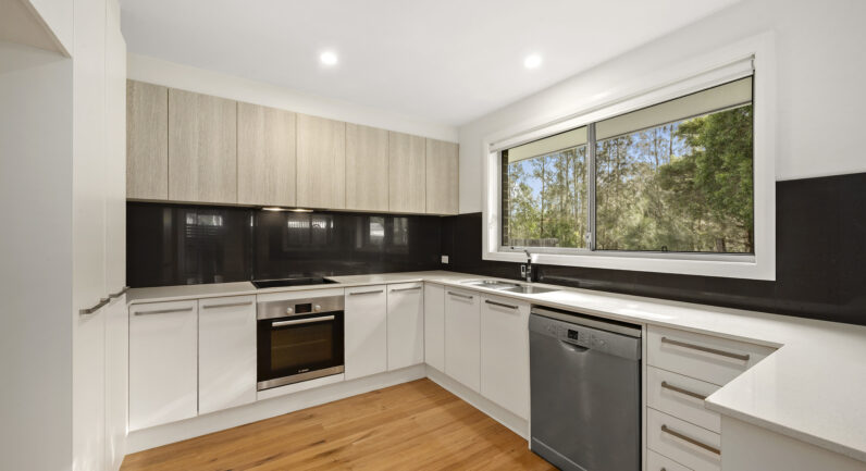 2/36 Blue Wren Close, Port Macquarie NSW 2444