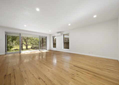 2/36 Blue Wren Close