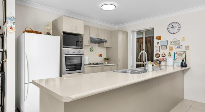 6 Balboa Street, Campbelltown NSW 2560