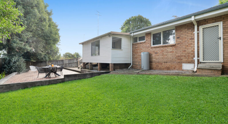 5 Donaldson Street, Bradbury NSW 2560